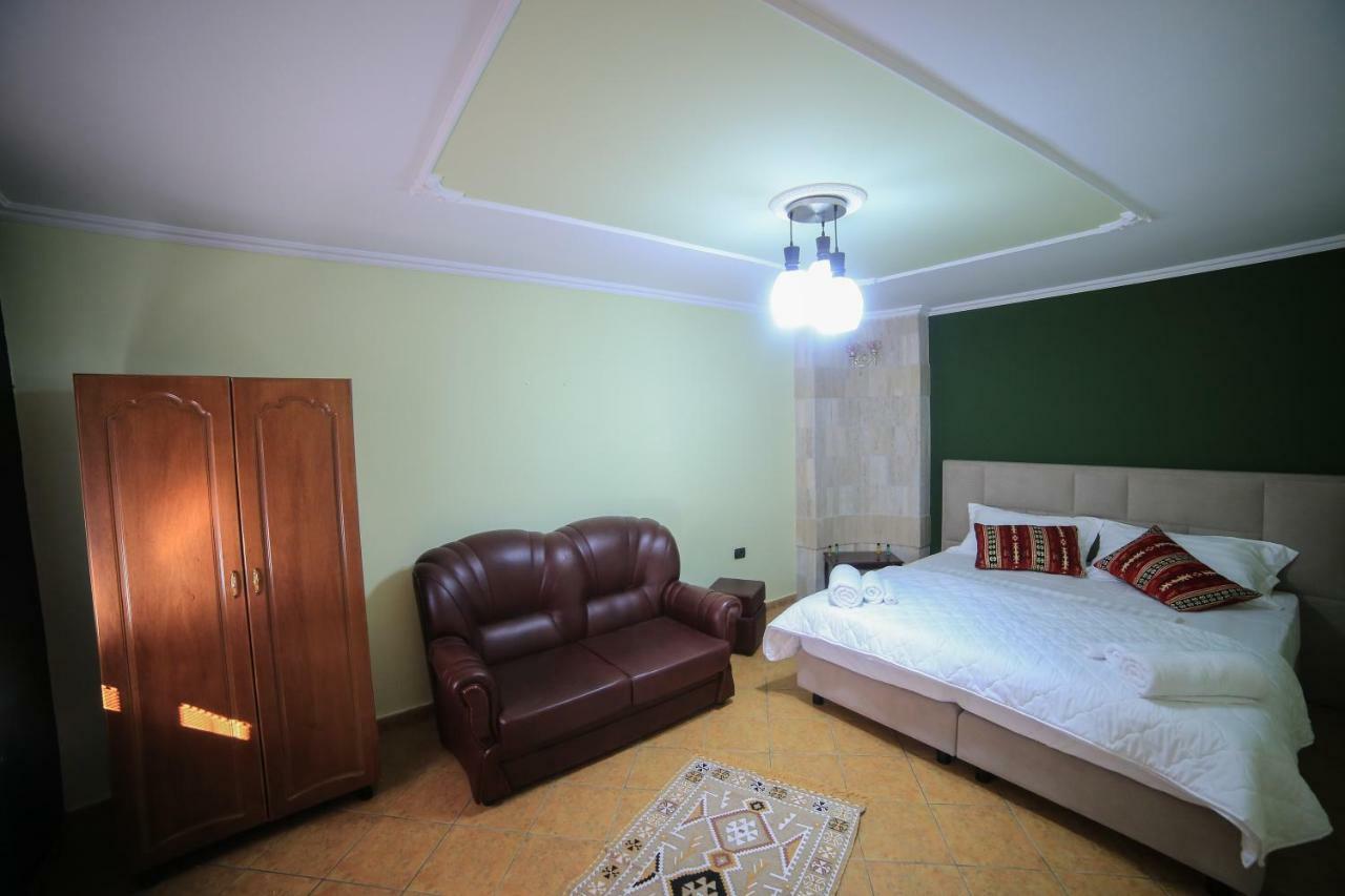 Kaloshi Villa Krujë 外观 照片